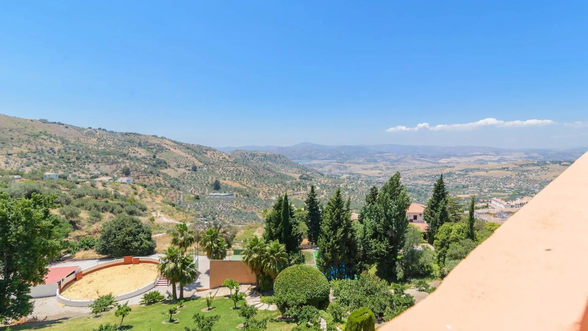 Hotel Rural Sierra Tejeda Alcaucín