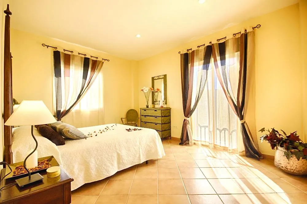 Hotel Rural Sierra Tejeda Alcaucín 2*,  Spanien